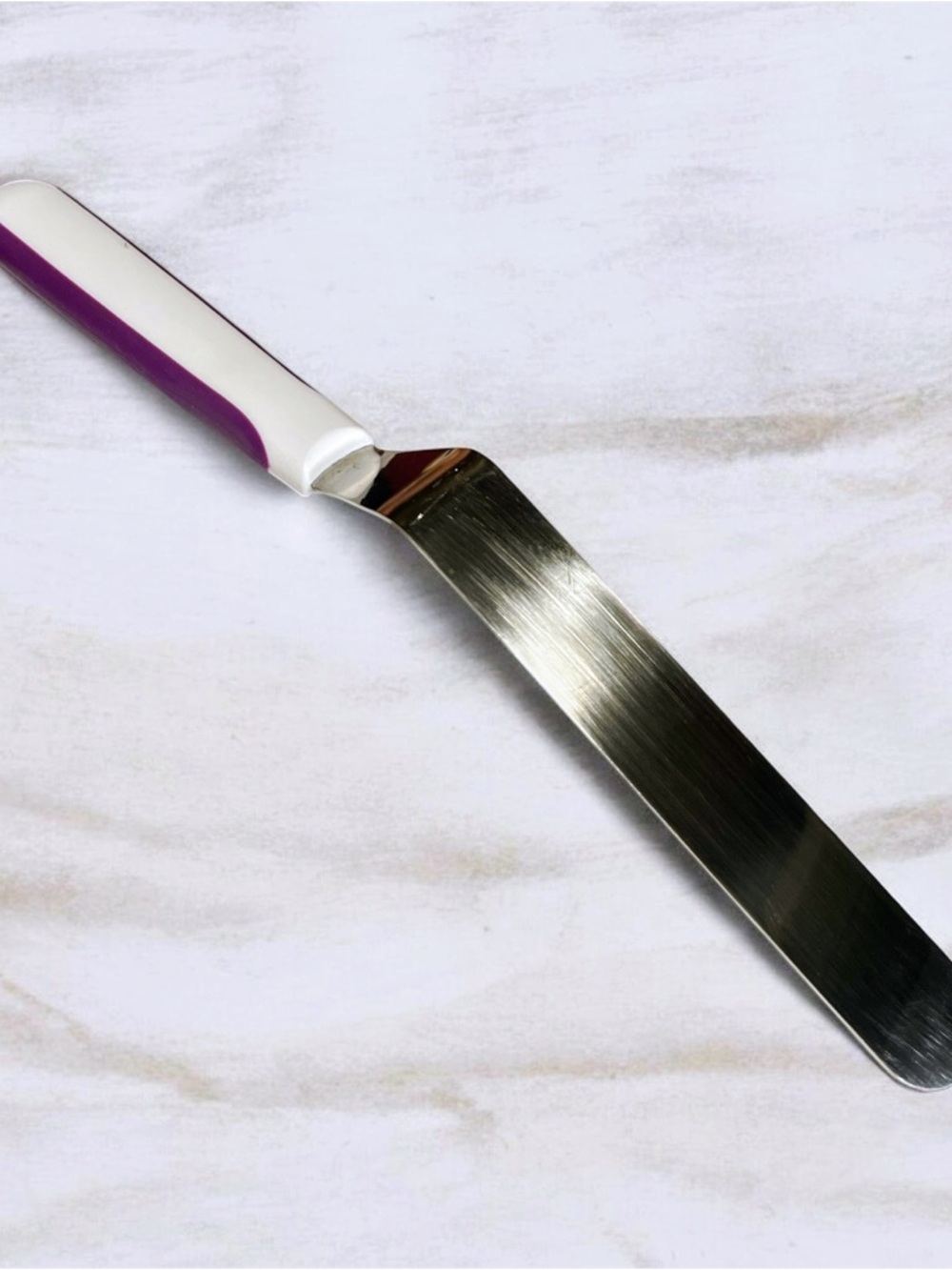 Wilton Offset Frosting Icing Spatula - Picture 2 of 5